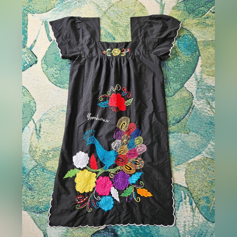 Cotton Embroidered Handuran Caftan Maxi-Dress NWOT